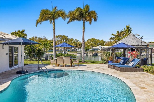 4310 40TH STREET S, St Petersburg, FL 33711