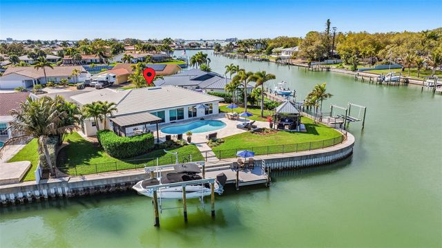 4310 40TH STREET S, St Petersburg, FL 33711