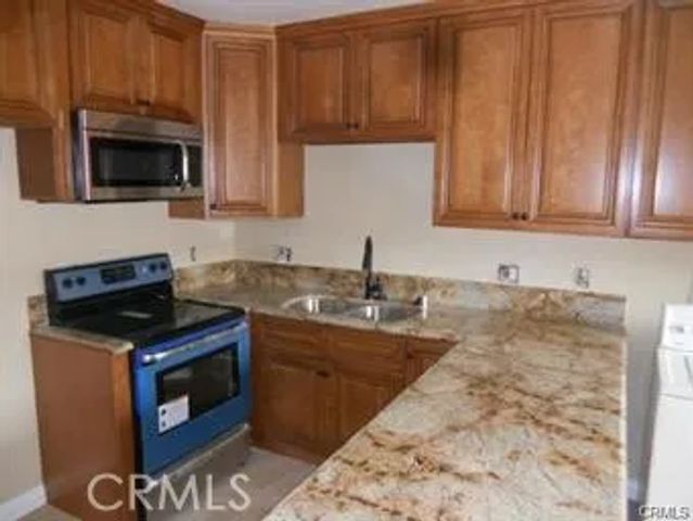 700 Ridgeway Green, La Habra, CA 90631