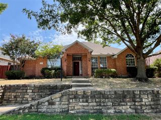 1246 Rivercrest Drive, Mesquite, TX 75181