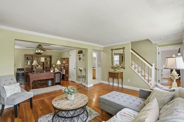 305 Hanover St, Hanover, MA 02339