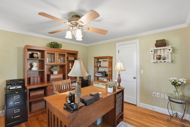 305 Hanover St, Hanover, MA 02339