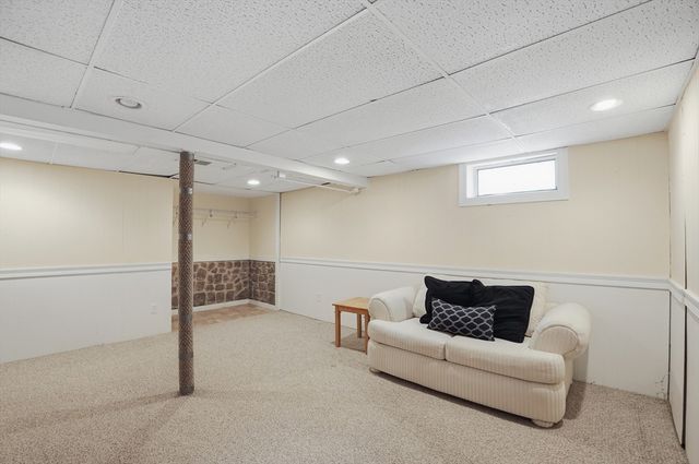 305 Hanover St, Hanover, MA 02339
