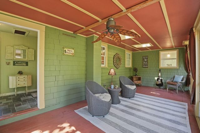 305 Hanover St, Hanover, MA 02339