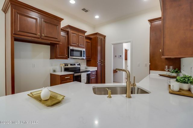 11610 Azalea Trace, Gulfport, MS 39503