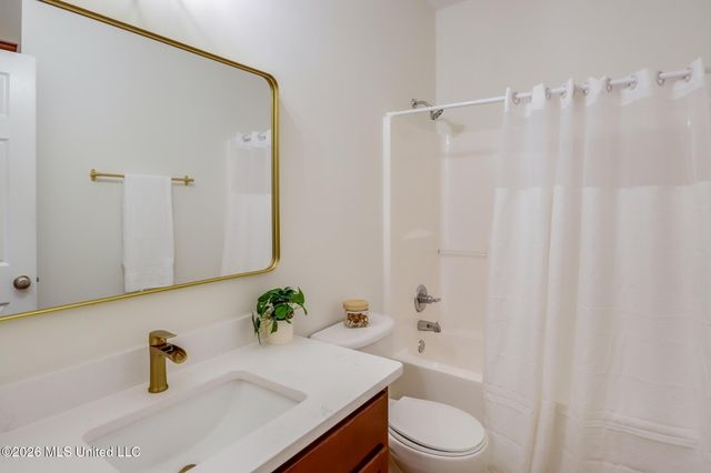 11610 Azalea Trace, Gulfport, MS 39503