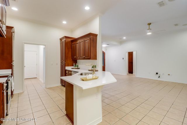11610 Azalea Trace, Gulfport, MS 39503