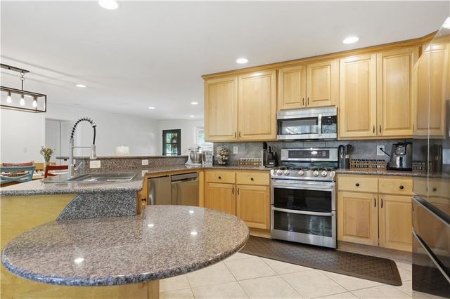 6060 Hickory Hills Road, Cumming, GA 30041