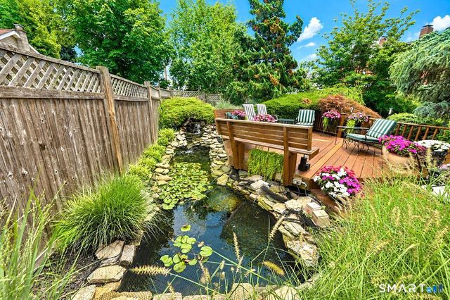 6 Harborside Drive, Milford, CT 06460