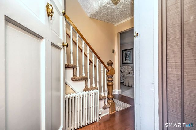6 Harborside Drive, Milford, CT 06460