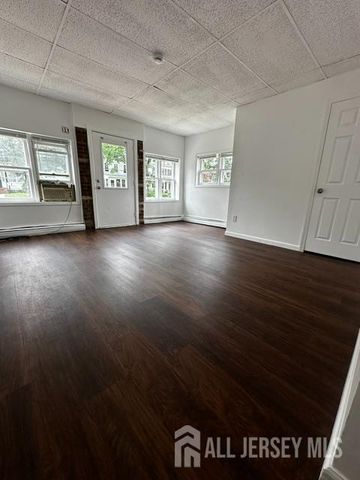 91 Broadway, Keyport, NJ 07735