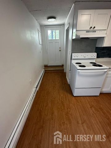 91 Broadway, Keyport, NJ 07735