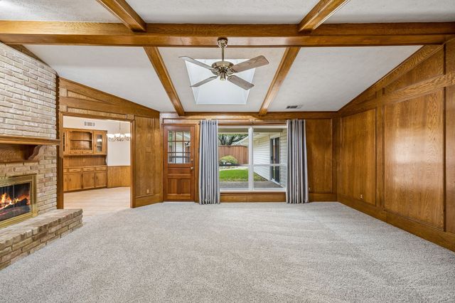 7327 Authon Drive, Dallas, TX 75248