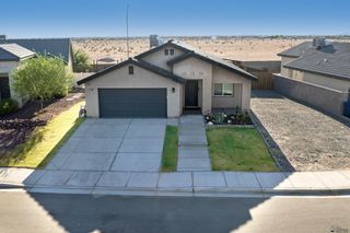 4204 S HINCKLEY DR, Yuma, AZ 85365