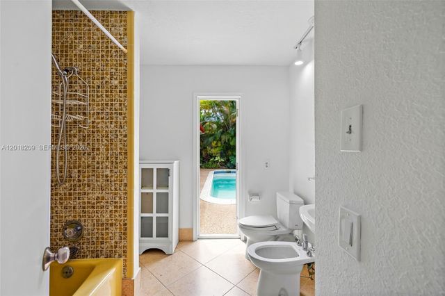 1980 NW 81st Ave, Coral Springs, FL 33071