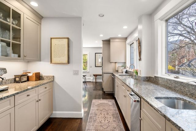16 Denton Rd, Wellesley, MA 02482