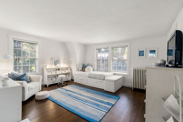 16 Denton Rd, Wellesley, MA 02482