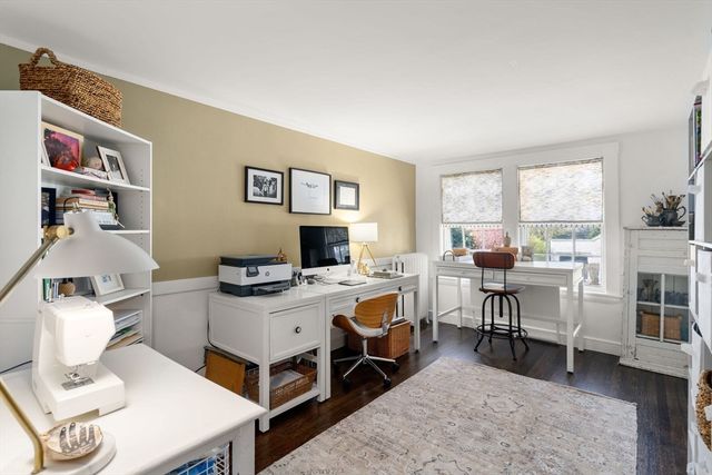 16 Denton Rd, Wellesley, MA 02482