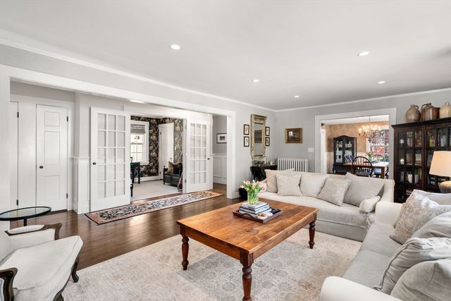 16 Denton Rd, Wellesley, MA 02482