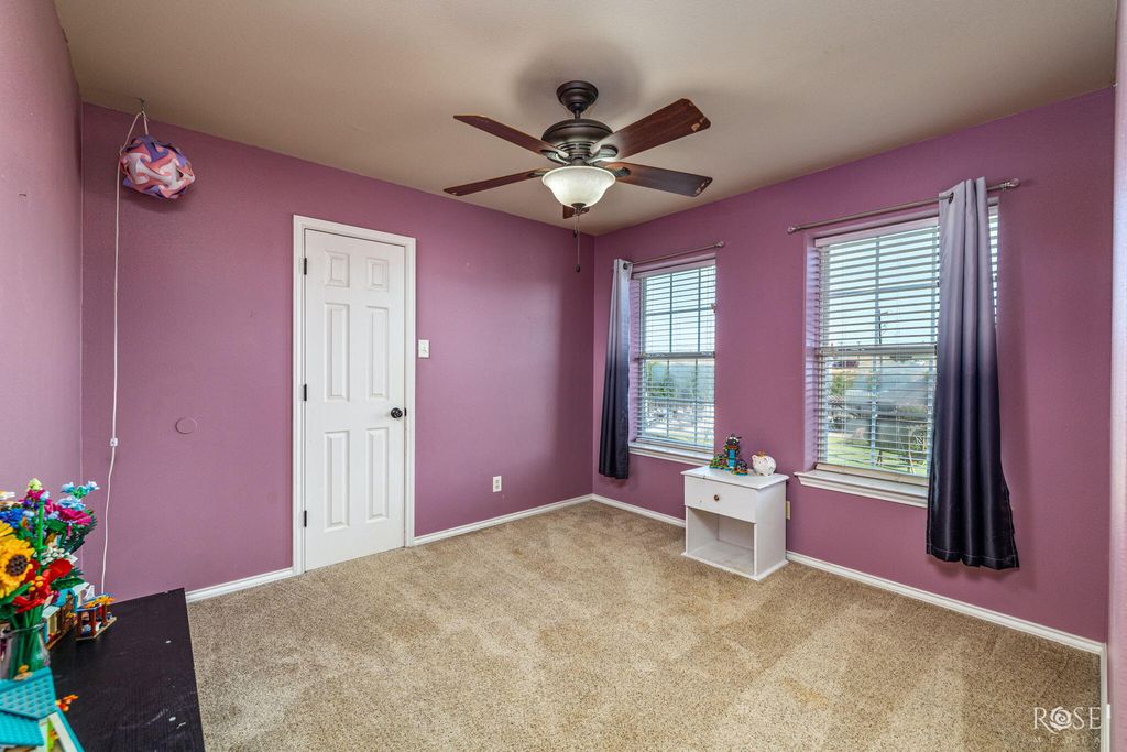 Image 23 of property listing at 5805 Lyndhurst Drive, San Angelo, TX 76901