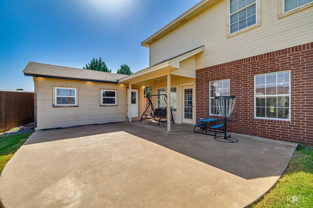 Image 26 of property listing at 5805 Lyndhurst Drive, San Angelo, TX 76901