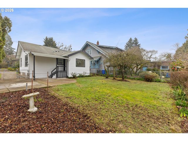 625 N STAFFORD St, Portland, OR 97217