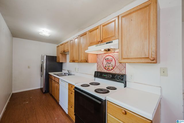 621 BELL AVENUE, Tarrant, AL 35217