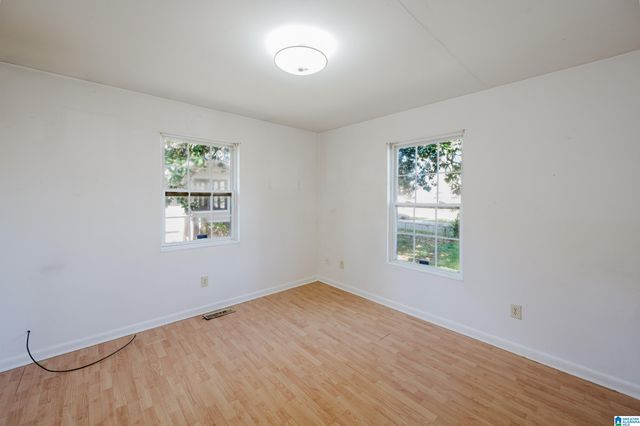 621 BELL AVENUE, Tarrant, AL 35217