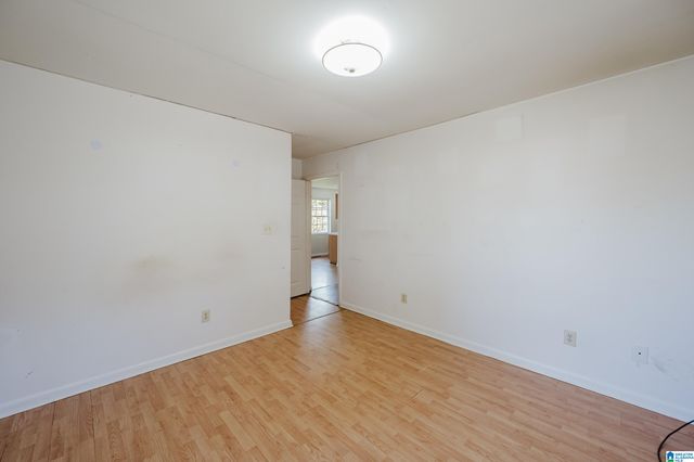 621 BELL AVENUE, Tarrant, AL 35217