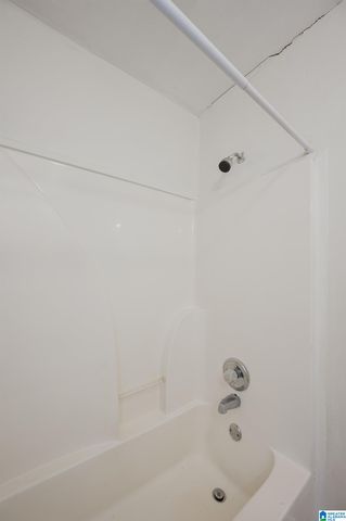 621 BELL AVENUE, Tarrant, AL 35217