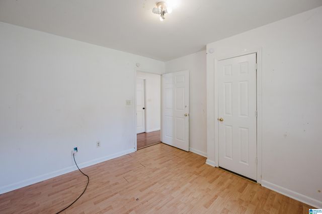 621 BELL AVENUE, Tarrant, AL 35217