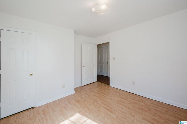 621 BELL AVENUE, Tarrant, AL 35217