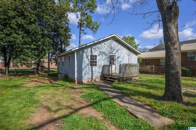 621 BELL AVENUE, Tarrant, AL 35217