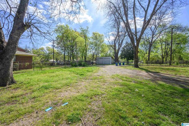 621 BELL AVENUE, Tarrant, AL 35217