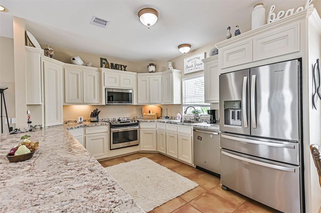 16611 Pompano Way, Galveston, TX 77554