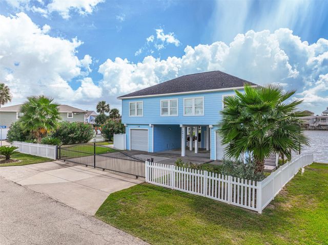 16611 Pompano Way, Galveston, TX 77554