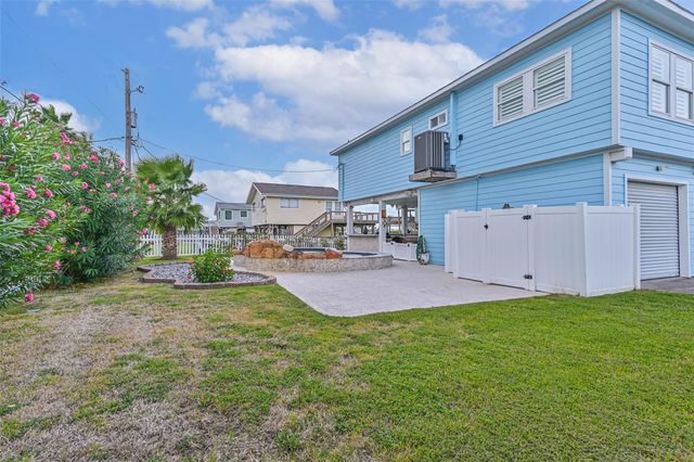 16611 Pompano Way, Galveston, TX 77554