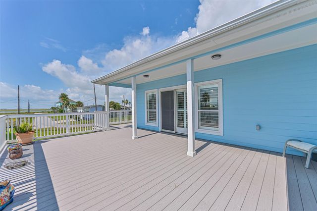 16611 Pompano Way, Galveston, TX 77554