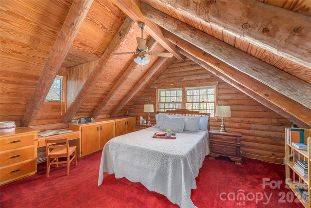 393 Carver Mountain Valley, Sylva, NC 28779