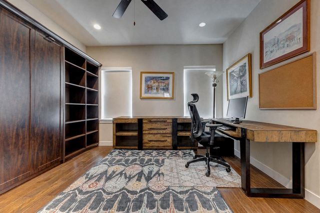 709 Somerset Commons Lane, Houston, TX 77055