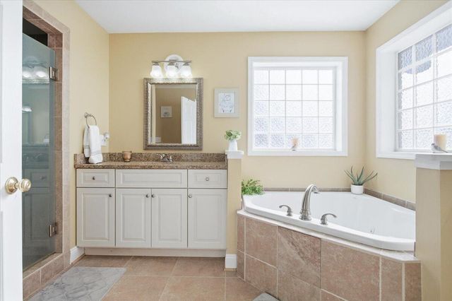 5512 Quail Ridge CIR, Roanoke, VA 24018