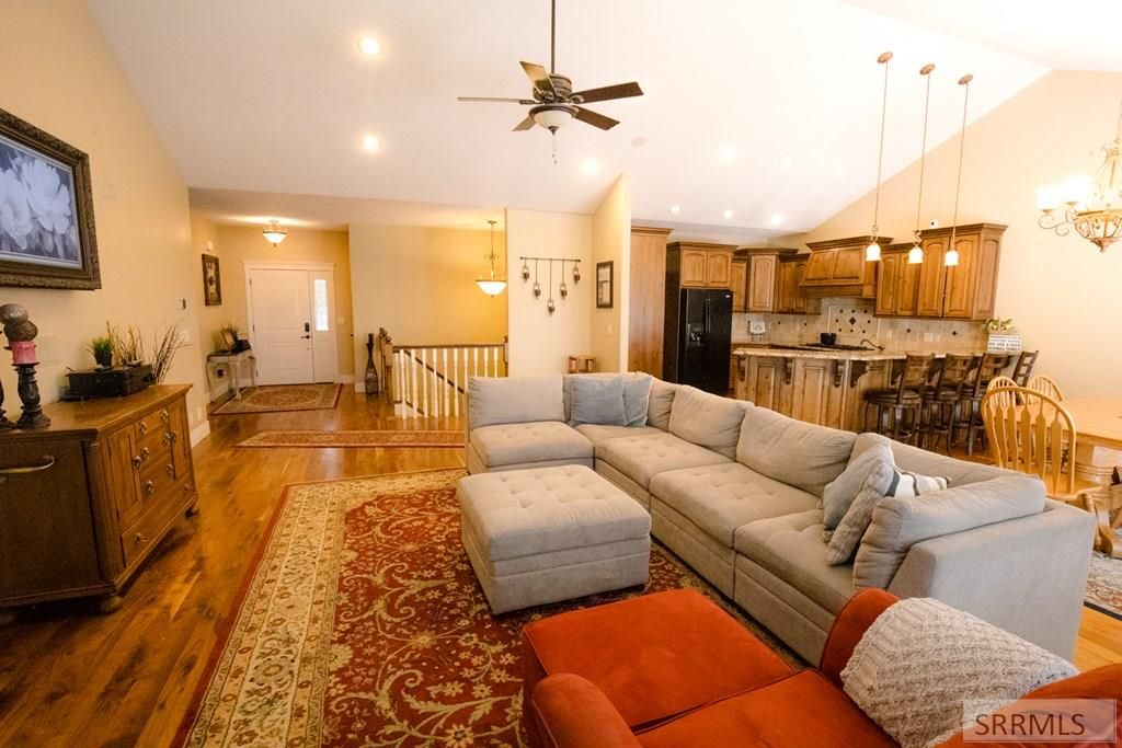 Image 7 of property listing at 354 Eagle Summit, Rexburg, ID 83440