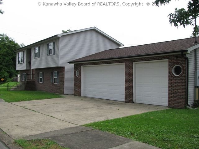 1253 Seventh Avenue, St Albans, WV 25177