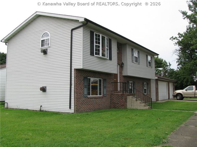 1253 Seventh Avenue, St Albans, WV 25177