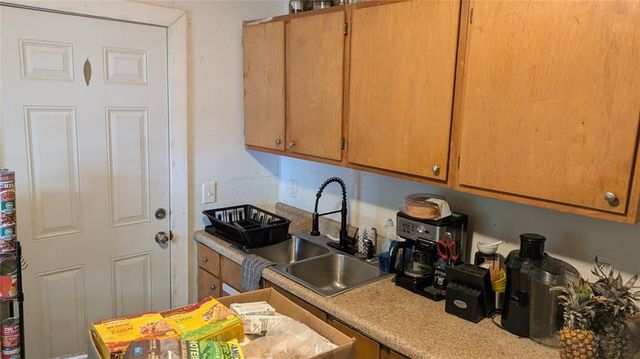 2042 Arlington Circle NW, Atlanta, GA 30318