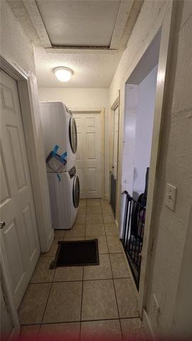 2042 Arlington Circle NW, Atlanta, GA 30318