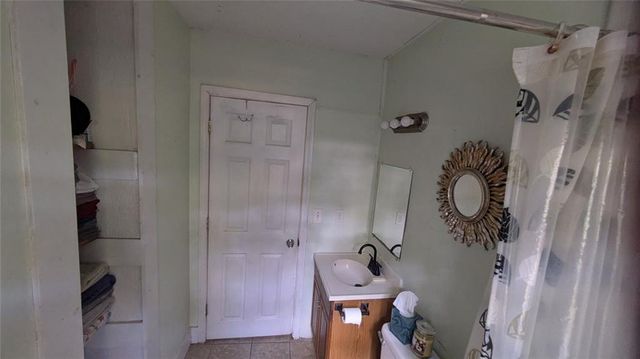2042 Arlington Circle NW, Atlanta, GA 30318