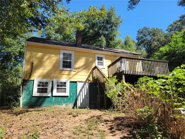 2042 Arlington Circle NW, Atlanta, GA 30318