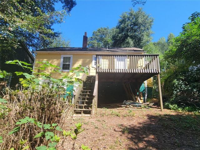 2042 Arlington Circle NW, Atlanta, GA 30318