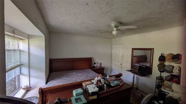 2042 Arlington Circle NW, Atlanta, GA 30318